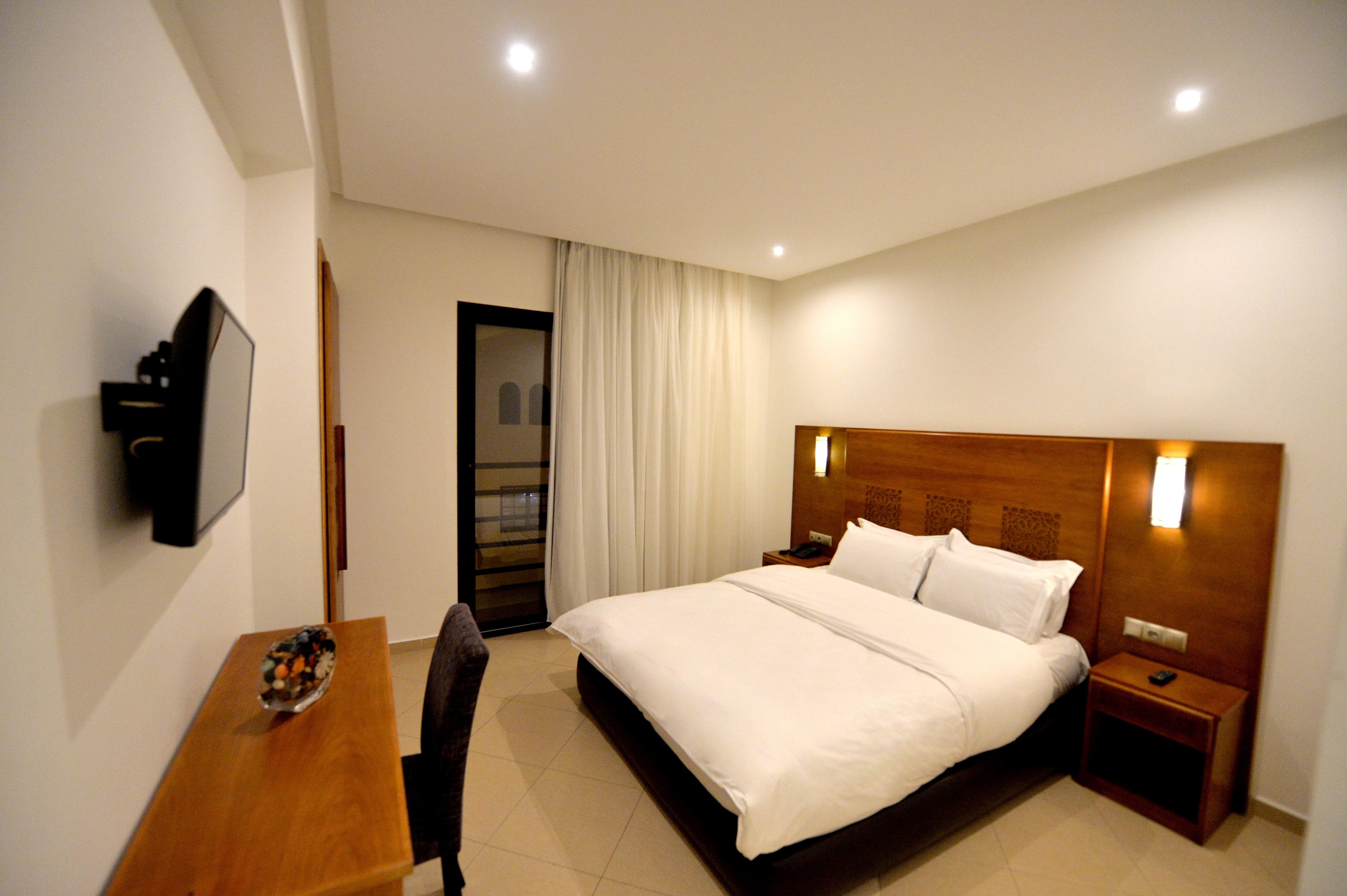 Hotel El Djenina Танжер Экстерьер фото